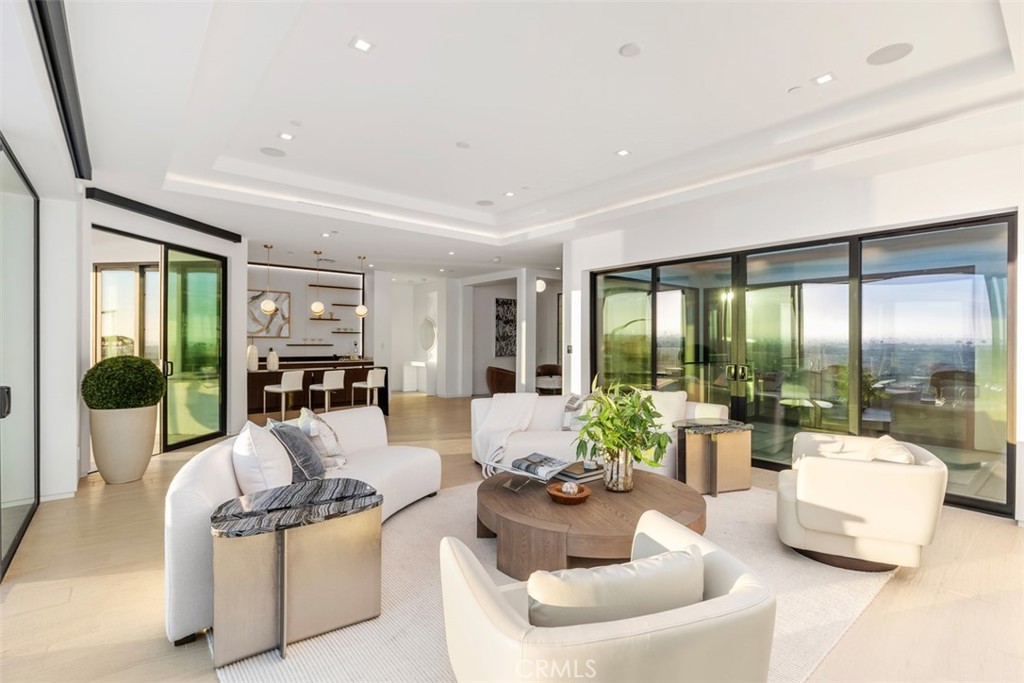 Irvine Terrace (IRVT) - Residential Lease