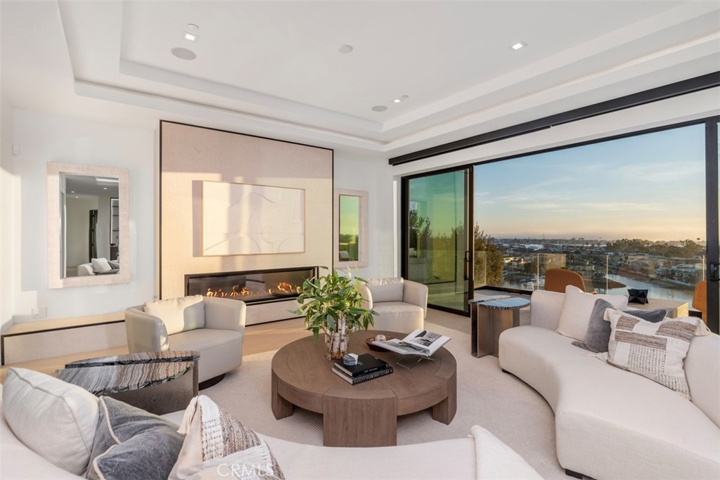 Irvine Terrace (IRVT) - Residential Lease