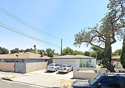 3510 & 3512 W Pine Street Santa Ana CA 92704