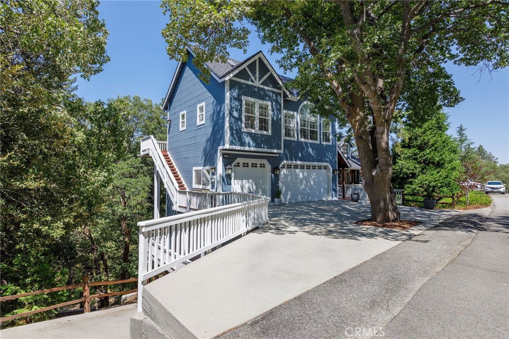 Arrowhead Woods (AWHW) - Residential