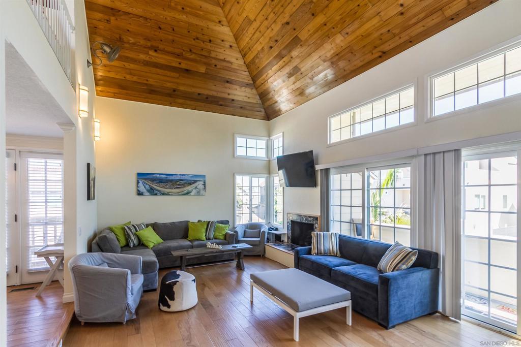 Mission Beach - Residential Income