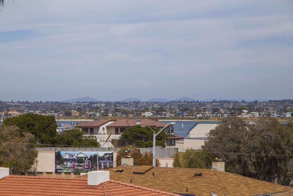 Mission Beach - Residential Income