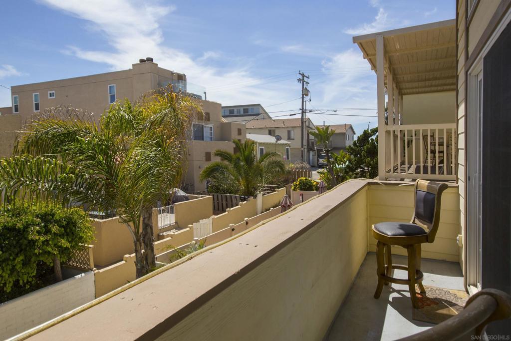 Mission Beach - Residential Income