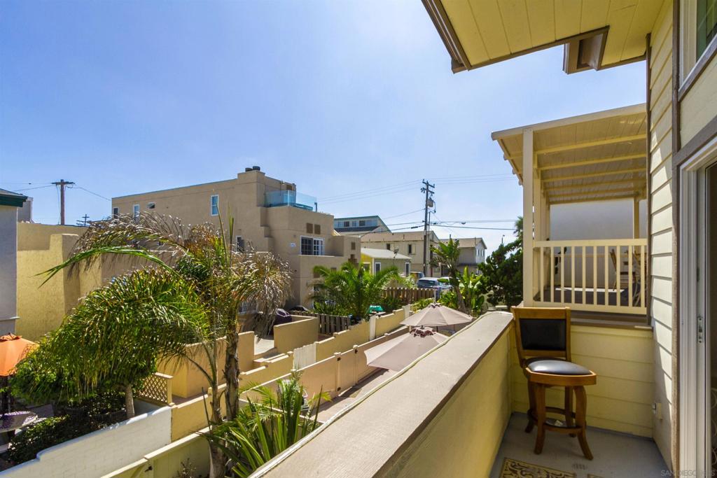 Mission Beach - Residential Income