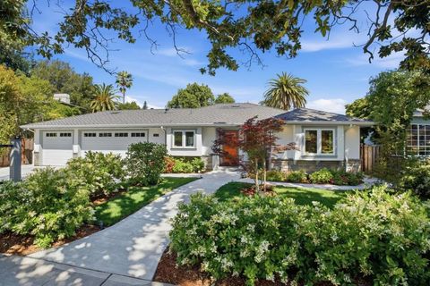 Photo of 862 Blandford Boulevard, Redwood City, CA 94062 (MLS # ML82045396)
