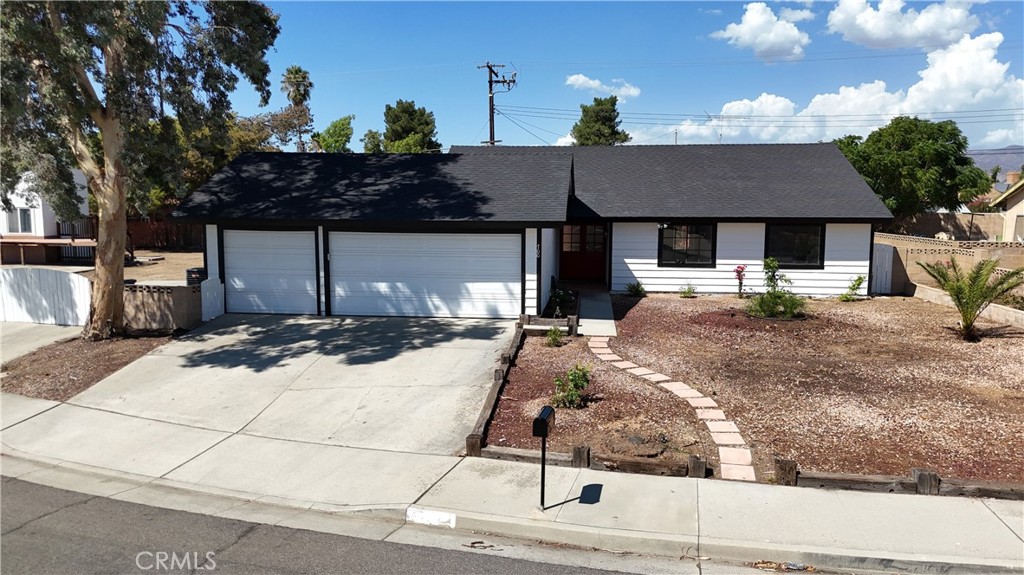 urnkey convenient location. This property has it all, great house on a large lot. 3 bedrooms, 2 full bathrooms, 3 car garage, RV access, over 12,000 sqf lot, and a separated big storage room. Freshly painted inside and out, high ceiling in living room renovated fireplace with rock and porcelain tile, spacious bedrooms, master bedroom with walking closet fully redon bathroom with porcelain tile double sink vanity freshly painted, new faucet, new light, remote control ceiling fan main bathroom with fully renovated walking shower, new cooper plumbing and porcelain walls, new shower fixtures, new vanity, new faucets, new copper plumbing, great looking kitchen with new self closing cabinets, over 8 feet quartz peninsula with over hang pendent modern lights, new kitchen sink and modern faucet, refrigerator water line, quartz counter tops, new garbage disposal, new black and stainless steal appliances, stove, microwave, dishwasher, new recessed lights, and new laminated flooring with new baseboard throughout. come see for your self all this property has to offer, thank you for showing!!!