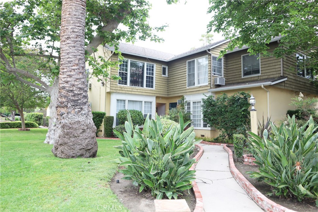 11755 Moorpark Street presents a rare opportunity to acquire a well-maintained fourplex located in the heart of Studio City—one of the most affluent and in-demand rental markets in Los Angeles County. Built in 1949, this character-rich property sits on a prominent corner lot and is beautifully landscaped, offering both curb appeal and long-term investment stability.
The unit mix includes two spacious 2-bedroom units and two charming 1-bedroom units, providing a highly desirable layout for tenants. The property also features two 2-car garages, offering valuable on-site parking and potential for future ADU conversion (buyer to verify), along with a dedicated laundry room, adding convenience and additional income potential.
Located just minutes from the vibrant energy of Ventura Boulevard, residents enjoy quick access to premier retail, grocery, and dining destinations such as Trader Joe’s, Urban Outfitters, Barnes & Noble, and a variety of popular restaurants and entertainment venues. Commuters benefit from close proximity to the 101, 170, and 134 freeways, while major employment centers like CBS Radford Studios are only moments away.
Surrounded by a wealth of top-rated private schools—including Harvard-Westlake, Notre Dame High School, Campbell Hall, and Oakwood School—as well as numerous parks and hiking trails, this property offers the ideal blend of urban convenience and outdoor lifestyle.
With strong fundamentals, timeless curb appeal, and prime location, 11755 Moorpark Street is an exceptional multifamily investment opportunity in one of Los Angeles’ most desirable neighborhoods.