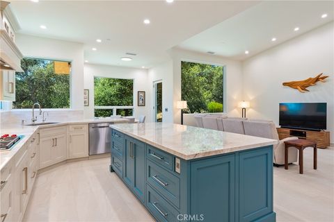 Tiny photo for 12709 Paso Verde Court, Atascadero, CA 93422 (MLS # NS26145835)