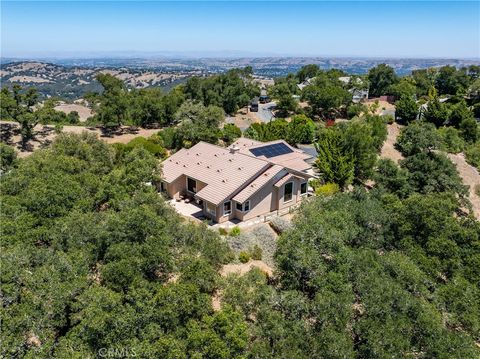 Tiny photo for 12709 Paso Verde Court, Atascadero, CA 93422 (MLS # NS26145835)