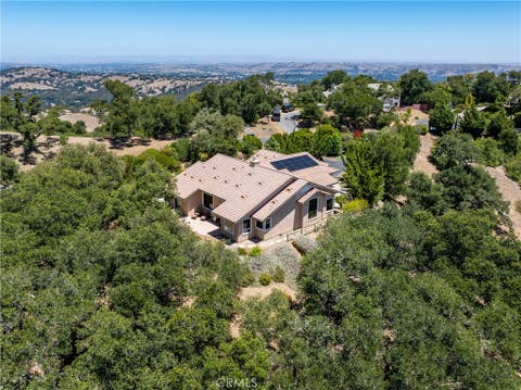 Tiny photo for 12709 Paso Verde Court, Atascadero, CA 93422 (MLS # NS26145835)