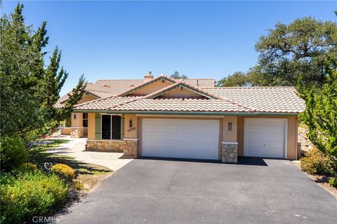 Tiny photo for 12709 Paso Verde Court, Atascadero, CA 93422 (MLS # NS26145835)