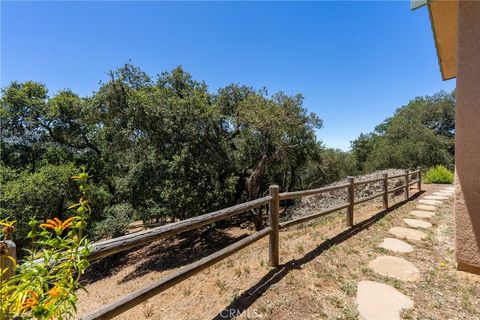 Tiny photo for 12709 Paso Verde Court, Atascadero, CA 93422 (MLS # NS26145835)