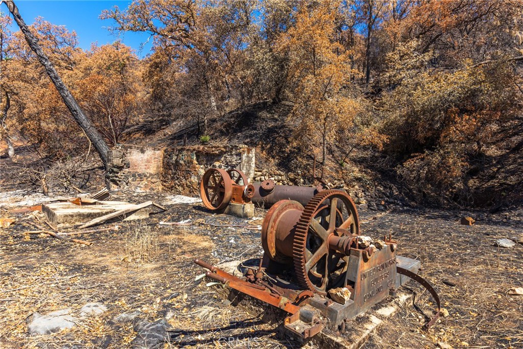 79 Oregon Gulch Road