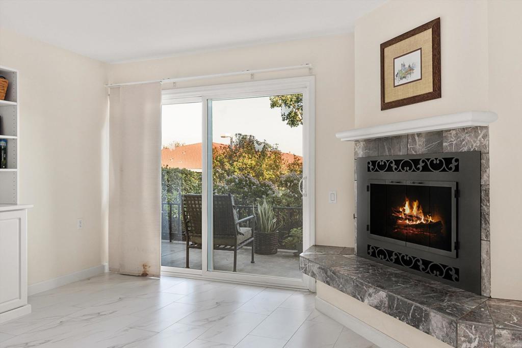 1560 Circa Del Lago D104