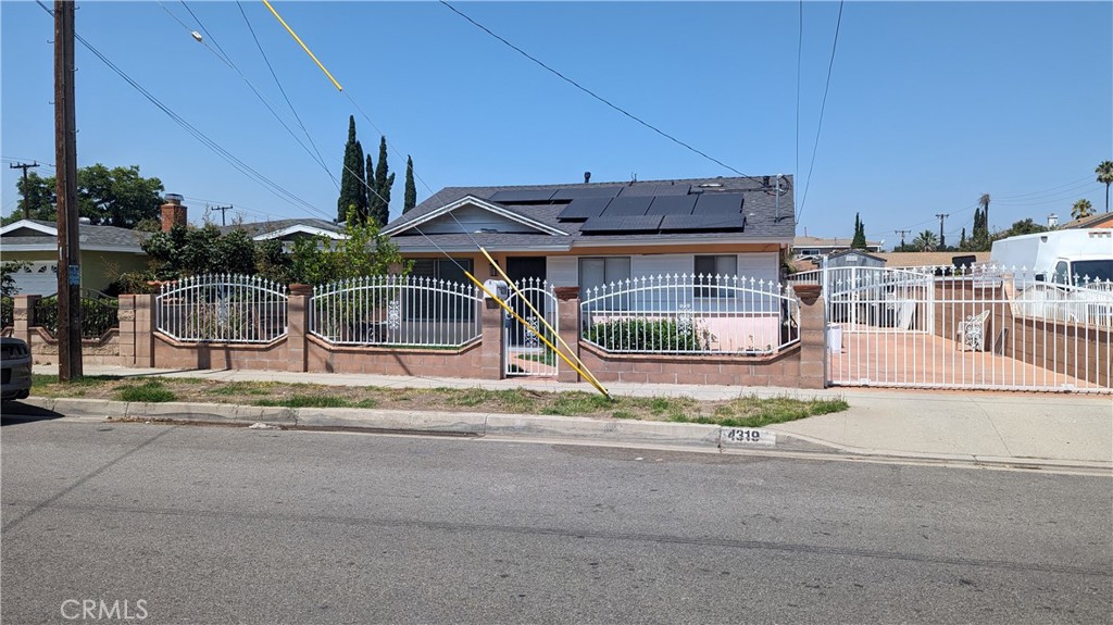 Discover comfort and convenience in this freshly updated 2 bedroom, 1 bathroom home located in the welcoming City of Baldwin Park. Enjoy year-round comfort with newer central AC and heating, and step onto brand-new tile flooring that flows seamlessly throughout the home. The interior has been recently repainted, giving the space a fresh, modern feel. Washer and dryer hookups are included for added convenience.
Best of all, the lease price covers all essential utilities — gas, electricity, water, and trash — making this home an unbeatable value. Don’t miss the opportunity to make this cozy gem your next residence!