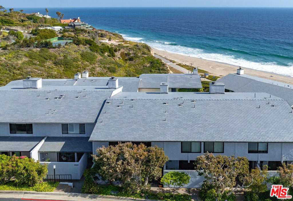 Photo of 29672 Zuma Bay Way, Malibu, CA 90265 (MLS # 26994015)