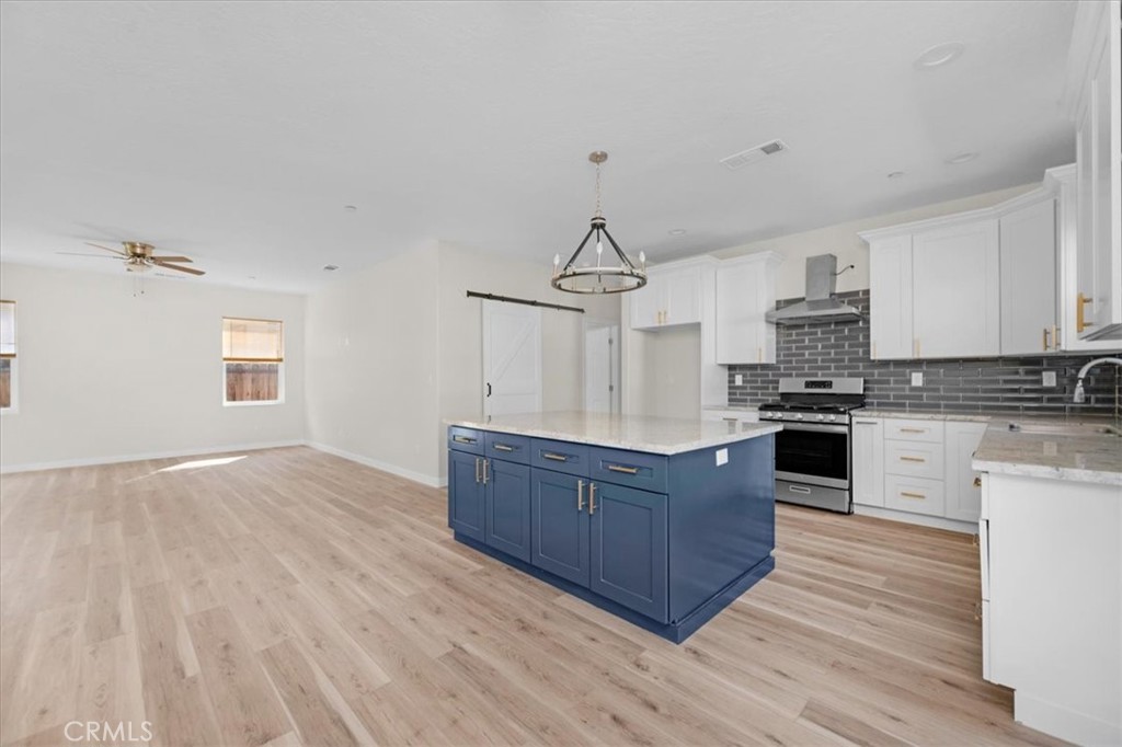514 Josephine