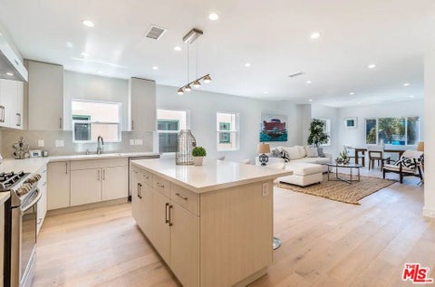 Photo of 1960 Argyle Avenue #1962, Los Angeles, CA 90068 (MLS # 26979323)