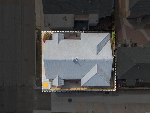 24 L Street San Diego CA 92102