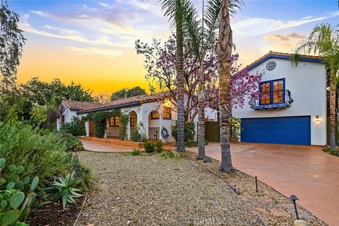 Photo of 5237 Oakdale, Woodland Hills, CA 91364 (MLS # SR26019852)