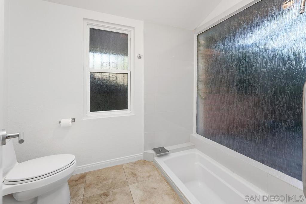 La Costa - Residential