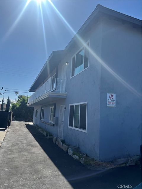 Photo of 5852 Orange Avenue #4, Long Beach, CA 90805 (MLS # PW26095478)