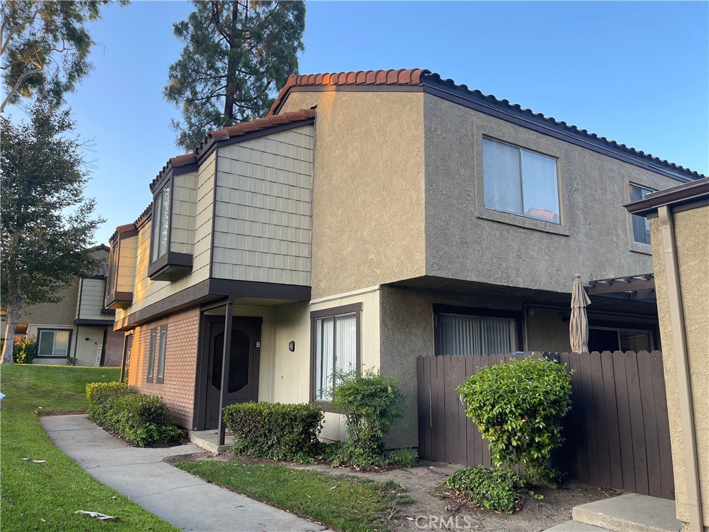 Well maintained 2 story, 3 bedrooms 2 and 1/2 baths condominium. Conveniently located right off the 10 Fwy, across from the Montclair mall. Excellent choice to stay close to Los Angeles. This beautiful condo comes with a brand new Air conditioner, downstairs freshly painted, 2 car garage, extra large master bedroom walk in closet. Right across for those who have kids you will find your own park just for the residents, a few steps up tennis court, huge swimming pool, with hot tub and a club house, all of those amenities only for the residents. Beautiful property to walk around, amazing trees and walk ways through the complex. Hurry this one will not last!