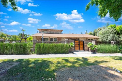 5237 Topanga Canyon Woodland Hills CA 91364