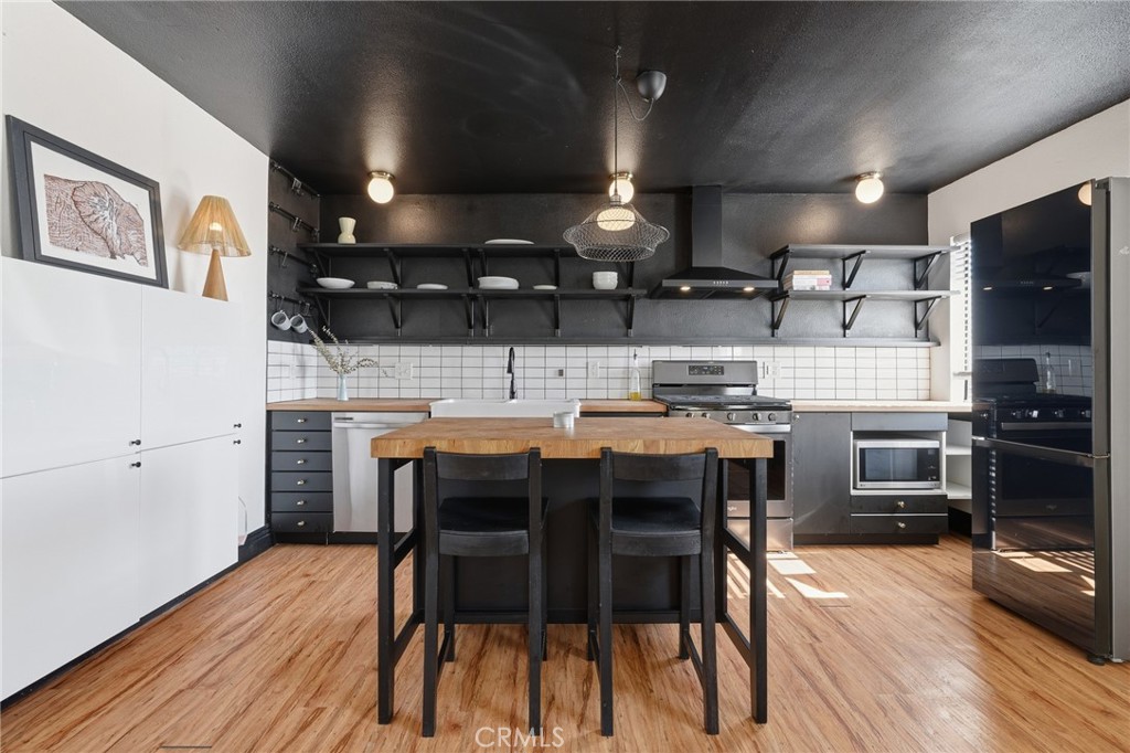 3305 E Ransom #A, Long Beach, CA, 90804: CarlosSellingHouses.com 3305 E Ransom #A