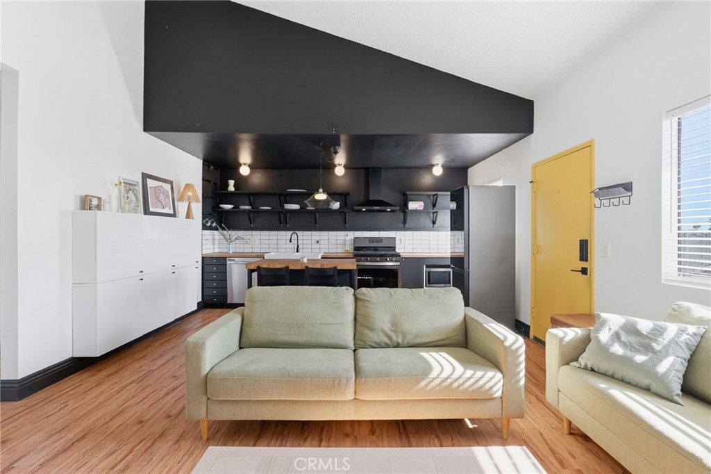 3305 E Ransom #A, Long Beach, CA, 90804: CarlosSellingHouses.com 3305 E Ransom #A