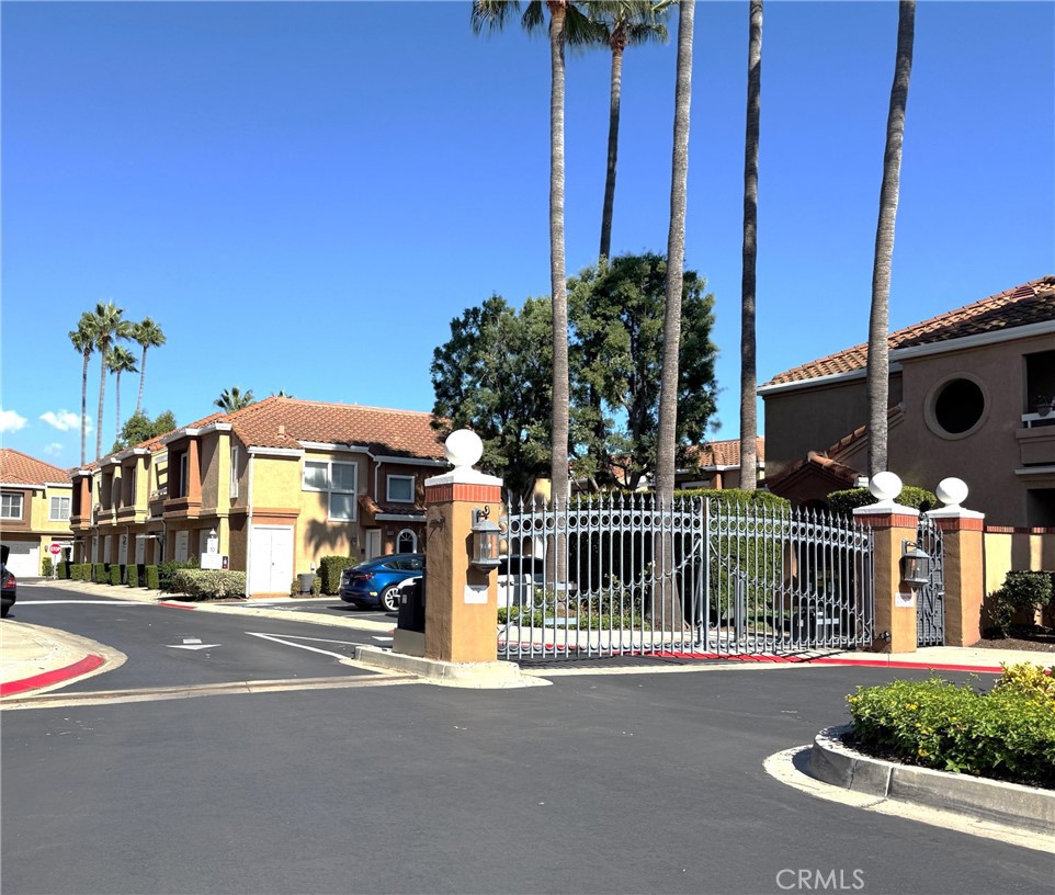 Lake Forest Shores (LFS) - Residential Lease