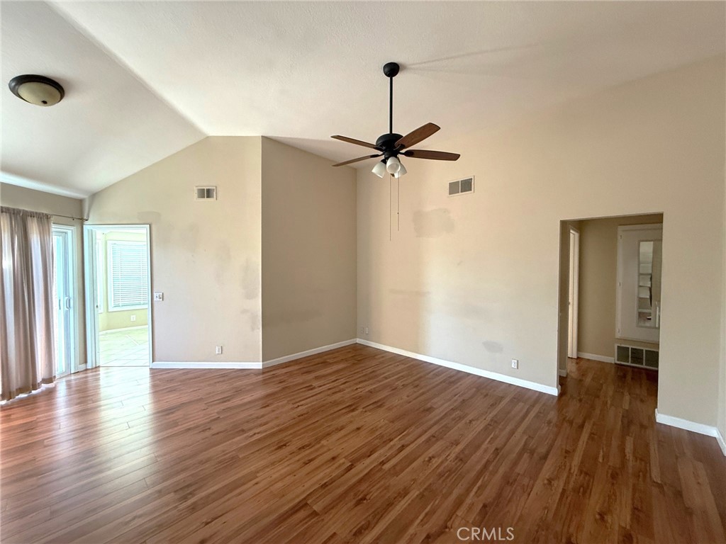 Lake Forest Shores (LFS) - Residential Lease
