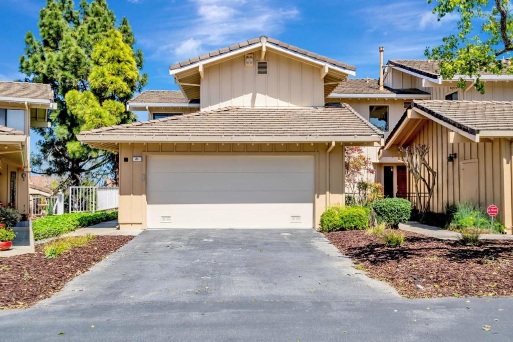 21 Calypso Lane