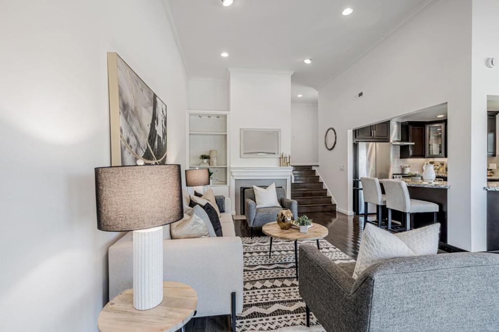 21 Calypso Lane