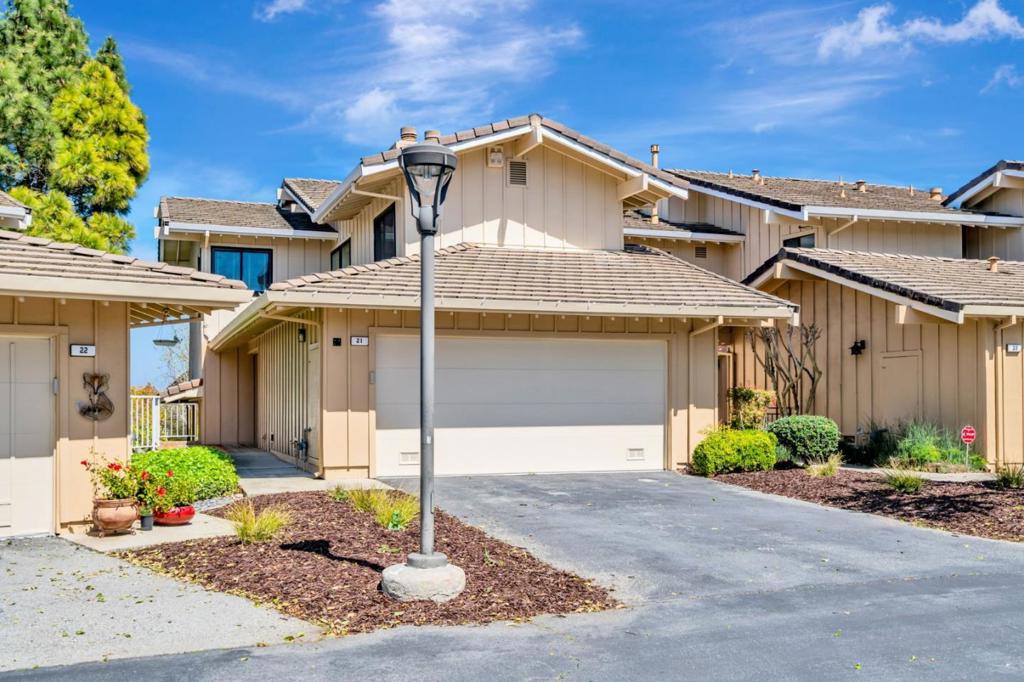 21 Calypso Lane