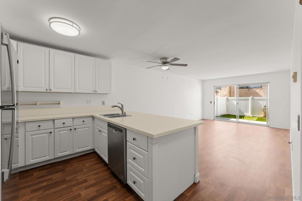 8034 Linda Vista RD