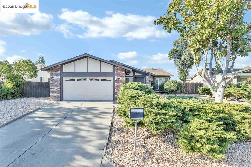 Wonderful move in ready 3 bedroom, 2 bathroom single story home located in fantastic neighborhood on a large lot with low maintenance yards. All new interior paint, brand new carpet throughout and LVP flooring in entry and kitchen. Features include SOLAR system that is owned for low PG&E bills, newer HVAC system, newer dual paned windows, and updated mirrors and quartz countertops with sinks in both bathrooms. Just a couple of minutes to new Antioch BART station, close to shopping and easy freeway access. This one won't last. Apply with RentSpree https://apply.link/6fRMzNk