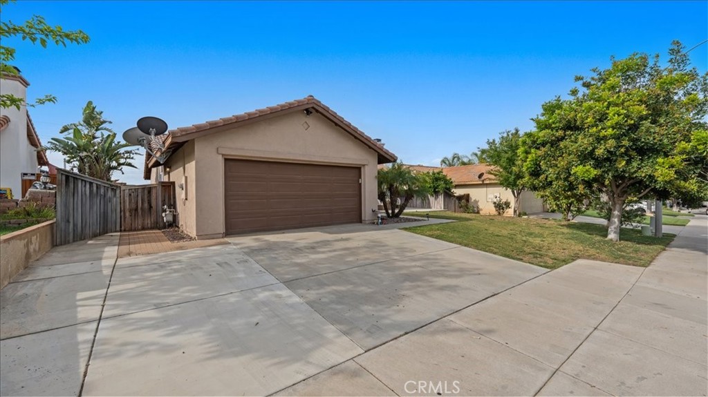 22125 Country Hills Drive