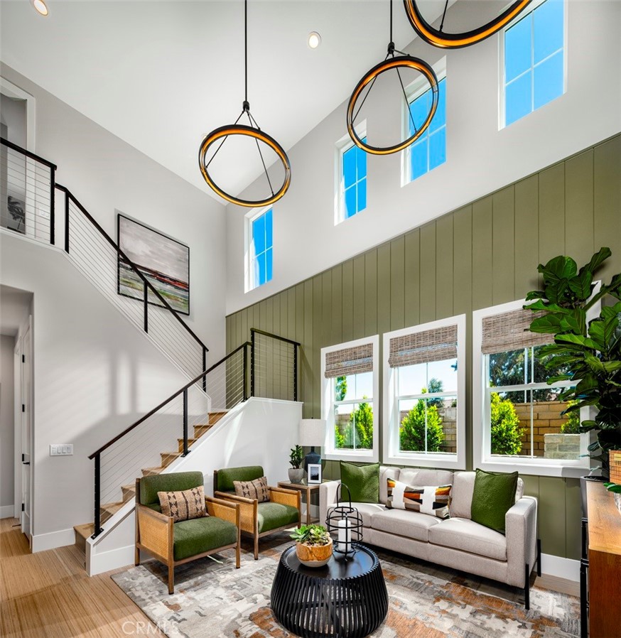 Vista Rose - Residential