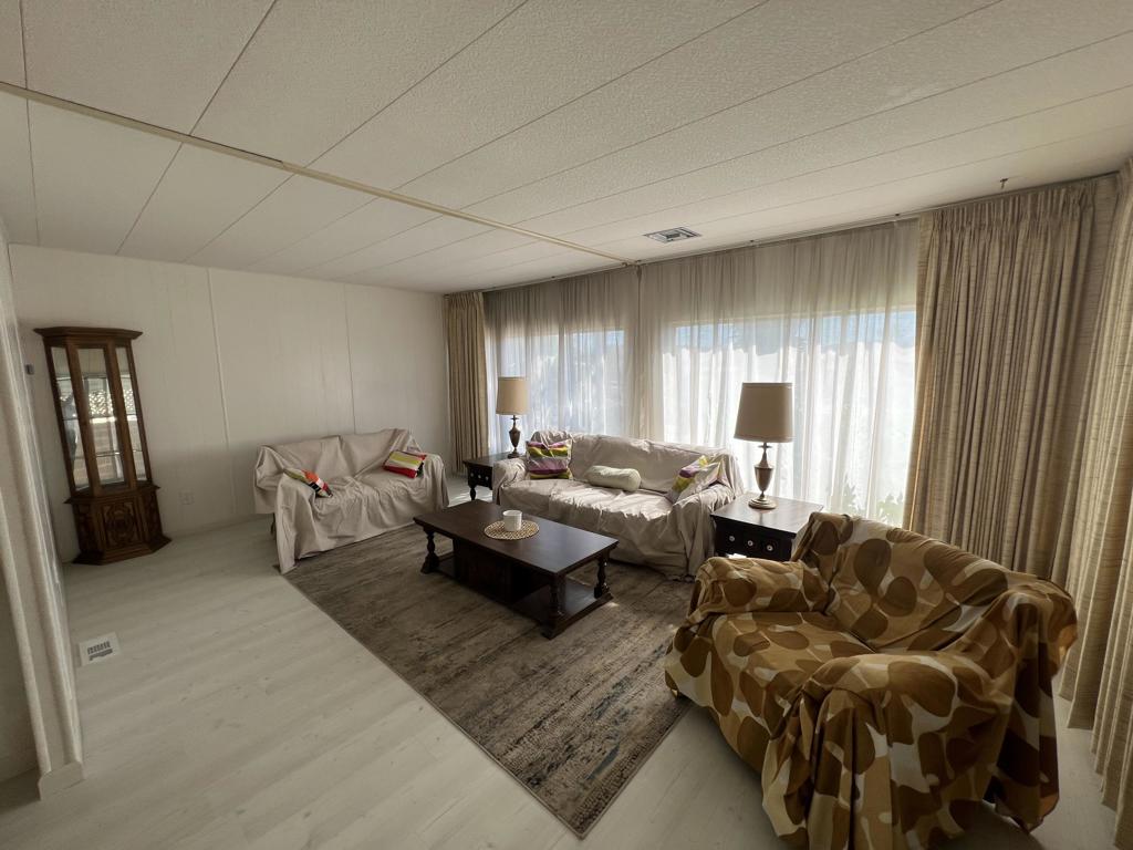 Desert Crest CC - Manufactured In Park