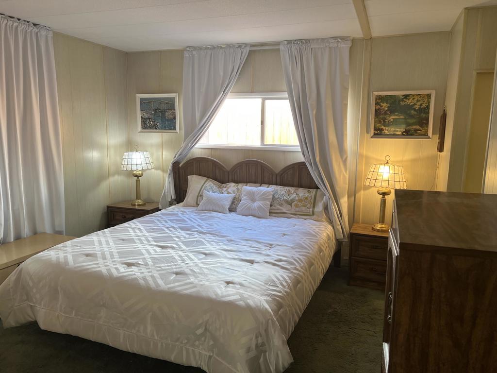 Desert Crest CC - Manufactured In Park