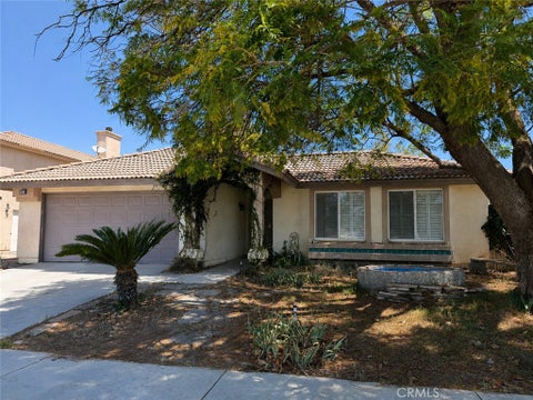Photo of 955 Peacock Dr DR, San Jacinto, CA 92583 (MLS # IG26139527)