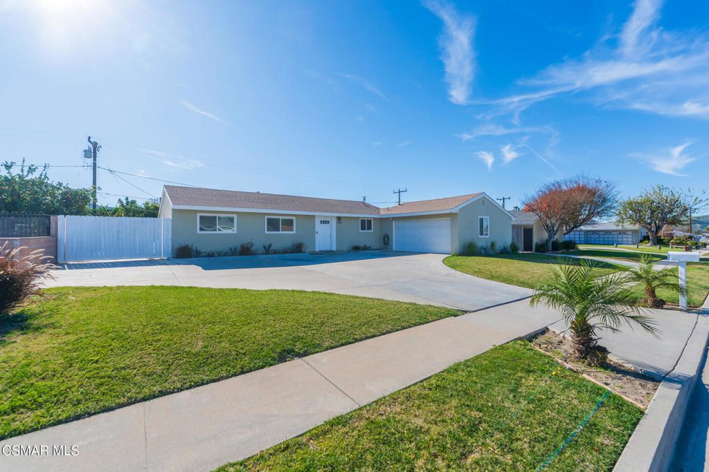 Photo of 1776 Kearney Avenue, Simi Valley, CA 93065 (MLS # 226000150)