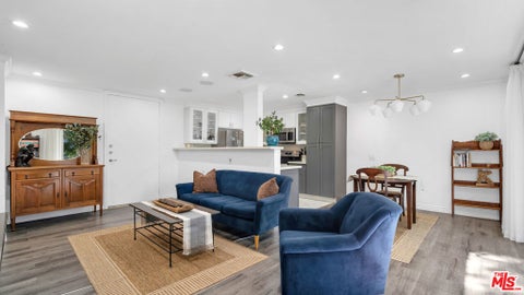 Photo of 100 S Doheny Drive #221, Los Angeles, CA 90048 (MLS # 26102194)
