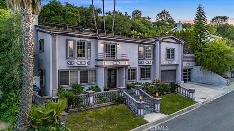 11372 Dona Teresa Drive Studio City CA 91604