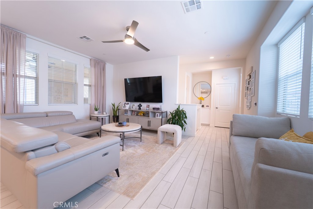 16040 Parkhouse Drive 1