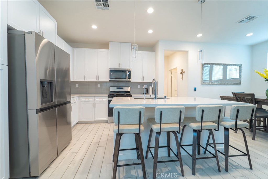 16040 Parkhouse Drive 1