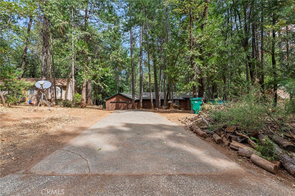 6337 Amherst Way