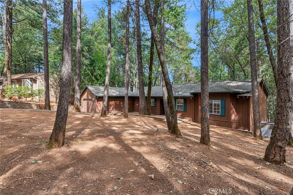 6337 Amherst Way