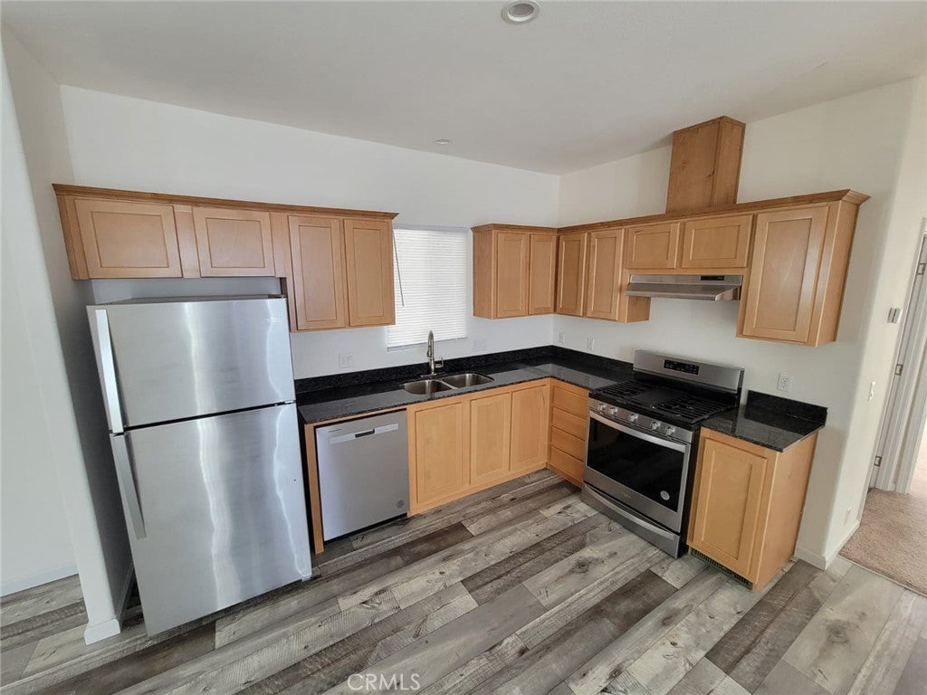 55 Pacifica Ave 77